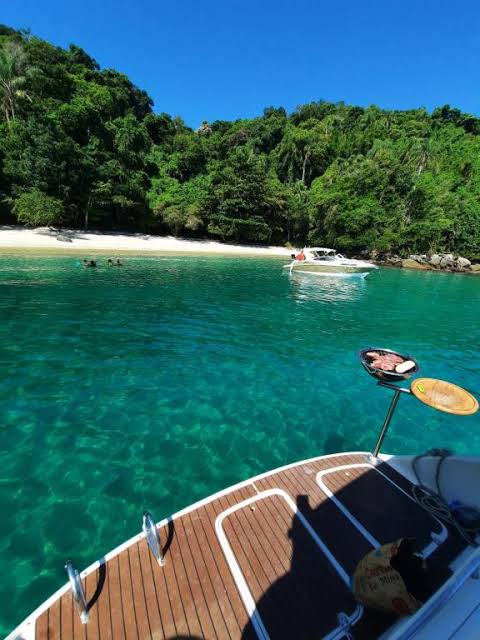 Angra VIP 1